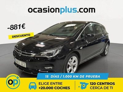 Usado Opel Astra Dynamic 110 CV (80 kW) 2017 Negro
