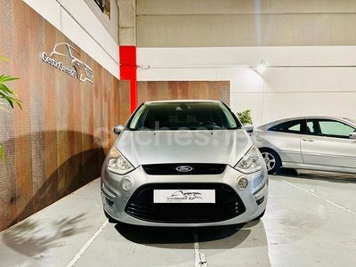 Gris Usado 2014 Ford S-MAX Limited Monovolumen | 9990 € (Precio justo)
