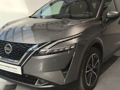 Usado Nissan Qashqai Tekna 158 CV (116 kW) 2022 Skyline grey (metalizado) SUV
