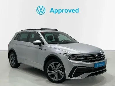 Usado VW Tiguan R-line 150 CV (110 kW) 2021 Gris SUV