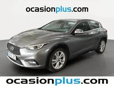 Usado Infiniti Q30 Premium 170 CV (125 kW) 2016 Gris Utilitario