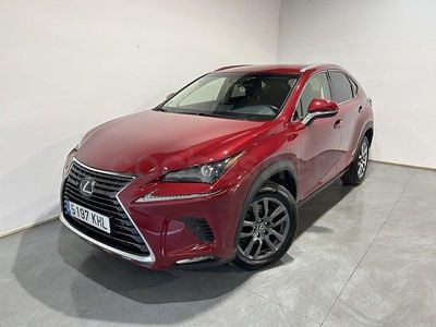Usado Lexus NX300h Executive Line 197 CV (144 kW) 2018 Rojo SUV