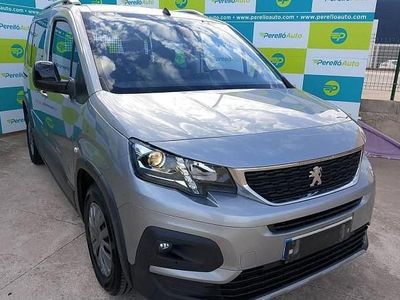 Usado Peugeot Rifter Allure 100 CV (73 kW) 2022 Gris Monovolumen