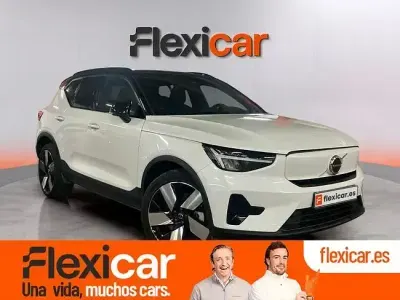 Usado Volvo XC40 Core 175 kW (238 CV) 2023 Blanco SUV