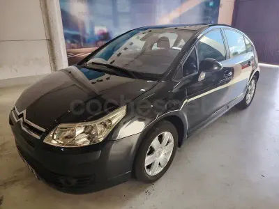 Usado Citroën C4 92 CV (67 kW) 2006 Negro Berlina
