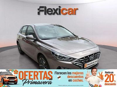 Usado Hyundai i30 110 CV (80 kW) 2023 Gris