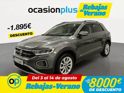 Usado VW T-Roc Life 115 CV (84 kW) 2024 Gris SUV
