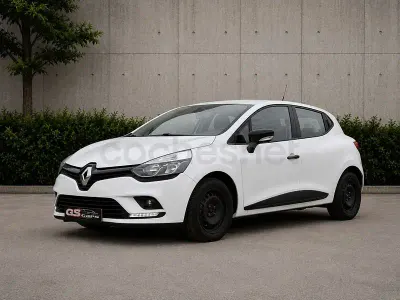 Usado Renault Clio IV Business 75 CV (55 kW) 2019 Blanco Berlina