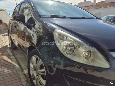 Usado Opel Corsa Enjoy 90 CV (66 kW) 2007 Negro Utilitario