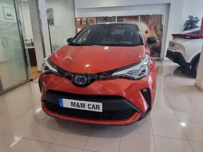 Usado Toyota C-HR Edition 184 CV (135 kW) 2020 Naranja SUV