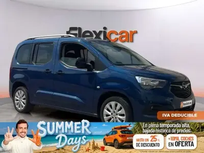 Usado Opel Combo Life Edition 102 CV (75 kW) 2021 Azul Monovolumen