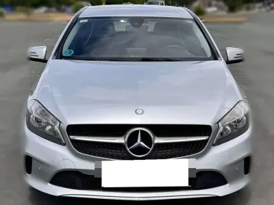 Usado Mercedes A200 Style 136 CV (100 kW) 2015 Gris Utilitario