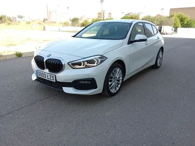 Usado BMW 118 136 CV (100 kW) 2022 Blanco Utilitario