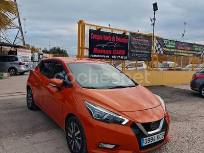 Usado Nissan Micra Acenta 71 CV (52 kW) 2017 Naranja Utilitario