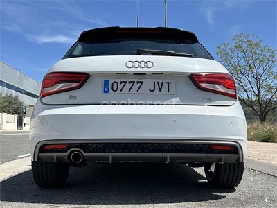 Usado Audi A1 Sportback 116 CV (85 kW) 2016 Blanco Utilitario
