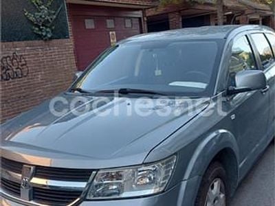 Usado Dodge Journey SE 140 CV (102 kW) 2011 Gris / plata SUV
