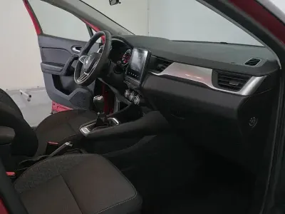Usado Renault Captur Evolution 100 CV (73 kW) 2023 Rojo SUV