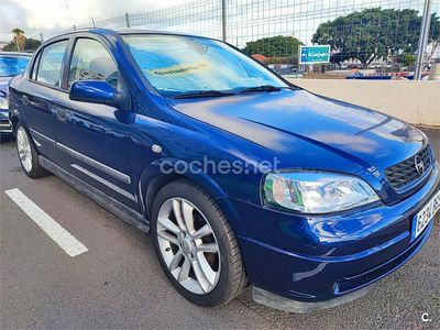 Azul Usado 2000 Opel Astra Comfort Berlina | 5500 €