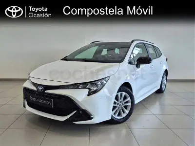 Usado Toyota Corolla Active 140 CV (102 kW) 2023 Blanco Familiar