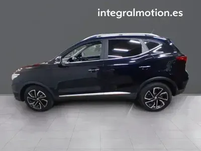 Usado MG ZS Comfort 111 CV (81 kW) 2022 Negro SUV