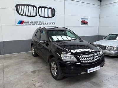 Usado Mercedes ML320 224 CV (164 kW) 2007 Negro SUV