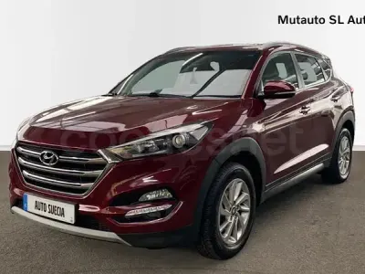 Begagnad Hyundai Tucson 131 HK (96 kW) 2017 Röd SUV