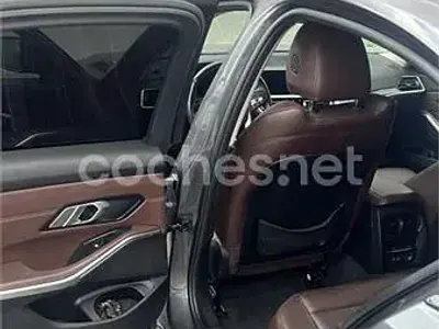 Usado BMW 320 Comfort Edition 190 CV (139 kW) 2019 Negro Berlina