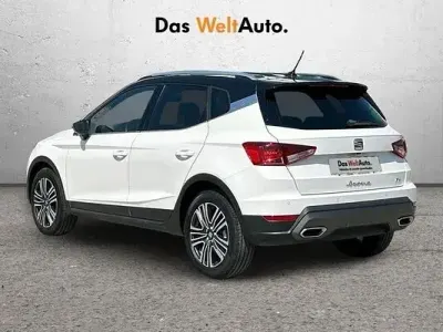 Usado Seat Arona FR 110 CV (80 kW) 2024 Blanco SUV