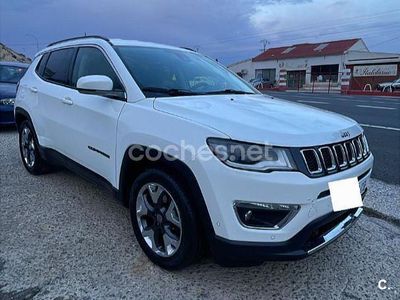 Begagnad Jeep Compass Limited 120 HK (88 kW) 2019 Vit SUV