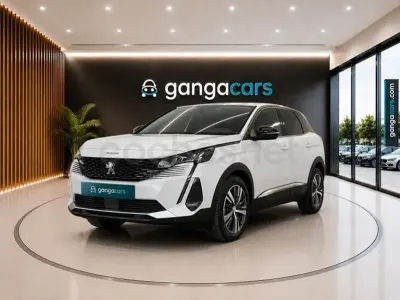 Usado Peugeot 3008 Allure 225 CV (165 kW) 2022 Blanco SUV