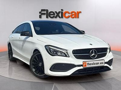 Usado Mercedes CLA200 Shooting Brake 156 CV (114 kW) 2018 Blanco Familiar