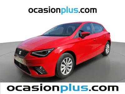 Usado Seat Ibiza Style Plus 110 CV (80 kW) 2022 Rojo Utilitario