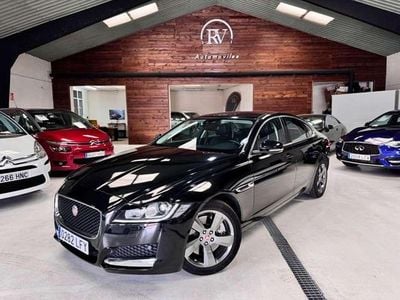 Usado Jaguar XF Portfolio 300 CV (220 kW) 2016 Negro Berlina