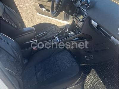 Blanco Usado 2005 Audi A3 Ambition Berlina | 7500 €