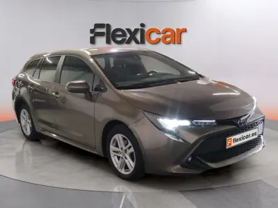 Usado Toyota Corolla Active 140 CV (102 kW) 2023 Marrón Familiar