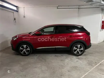 Usado Peugeot 3008 Allure 130 CV (95 kW) 2018 Rojo SUV