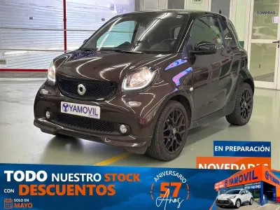 Usado Smart ForTwo Cabrio 90 CV (66 kW) 2019 Negro Descapotable