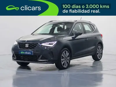 Usado Seat Arona FR 116 CV (85 kW) 2025 Gris SUV