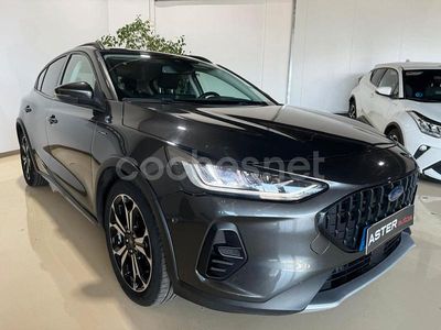 Usado Ford Focus Active 155 CV (114 kW) 2022 Negro Berlina