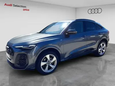 Usado Audi Q5 Sportback Ambiente 204 CV (150 kW) 2025 Gris / plata SUV
