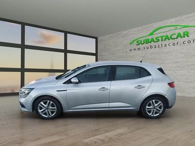 Gris plata metalizado Usado 2018 Renault Mégane IV Business | 9250 € (Super precio)