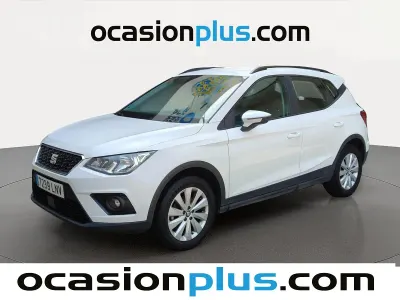 Usado Seat Arona Style 110 CV (80 kW) 2021 Blanco SUV