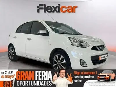 Usado Nissan Micra Tekna 80 CV (58 kW) 2015 Blanco Berlina