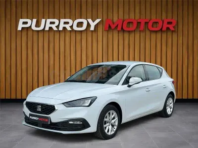 Usado Seat Leon Style 115 CV (84 kW) 2022 Blanco Berlina