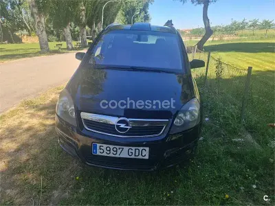 Usado Opel Zafira Enjoy 120 CV (88 kW) 2008 Negro Monovolumen