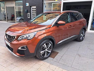 Usado Peugeot 3008 Allure 130 CV (95 kW) 2019 Marrón SUV