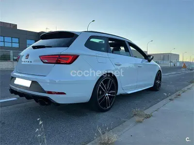 Usado Seat Leon ST CUPRA 290 CV (213 kW) 2019 Blanco Familiar