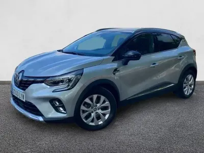 Begagnad Renault Captur Zen 145 HK (106 kW) 2022 SUV