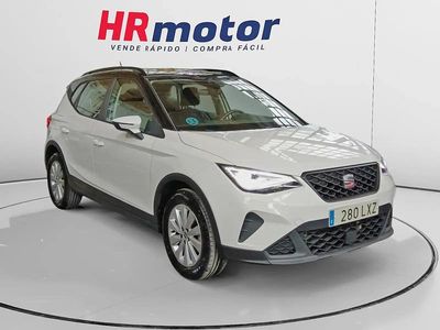 Blanco Usado 2018 Seat Arona Style SUV | 15.540 € (Un poco caro)