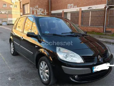 Usado Renault Scenic E-Tech Dynamique 110 CV (80 kW) 2007 Negro Monovolumen